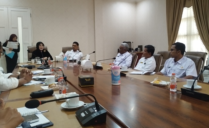 Keuchik di Banda Aceh mendukung Uji Materi UU Desa